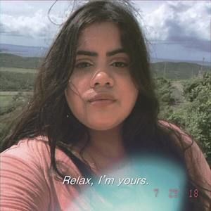 Meet your Posher, Carolina